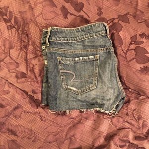 American Eagle distressed shorts